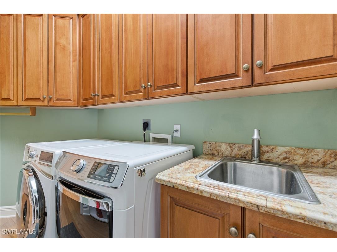 5867 Marble Court Naples FL 34110 226003403 image40