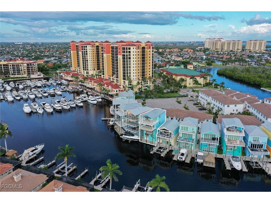 5870 Shell Cove Drive Cape Coral FL 33914 2025005603 image1