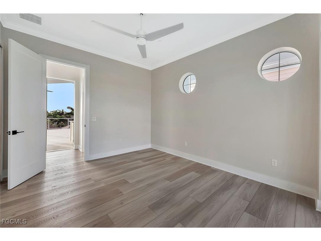 5870 Shell Cove Drive Cape Coral FL 33914 2025005603 image32