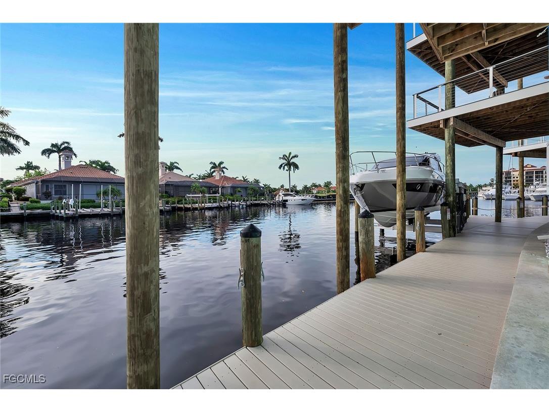 5870 Shell Cove Drive Cape Coral FL 33914 2025005603 image41