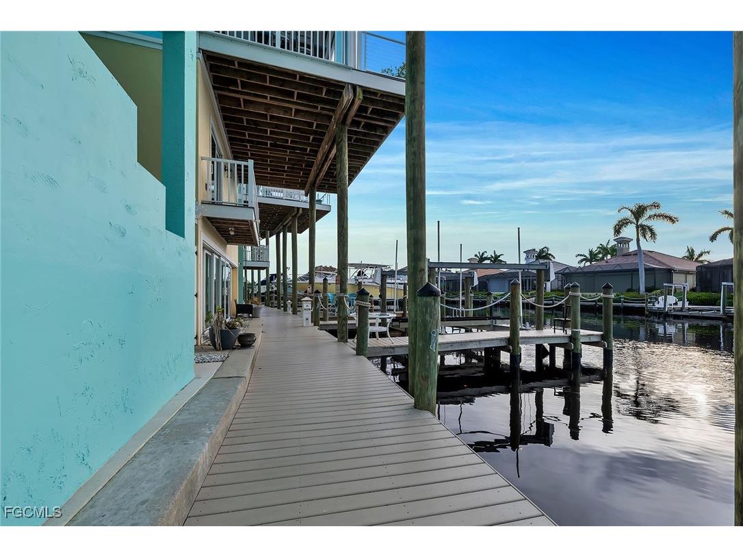 5870 Shell Cove Drive Cape Coral FL 33914 2025005603 image44