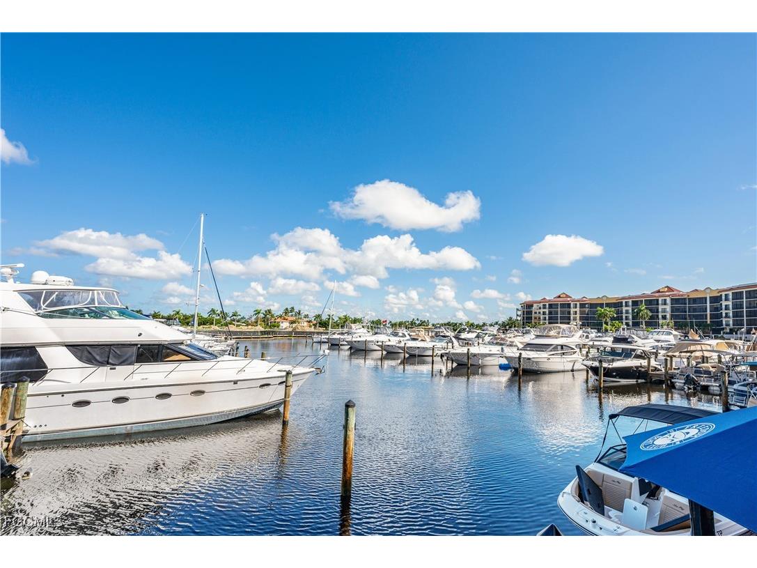 5870 Shell Cove Drive Cape Coral FL 33914 2025005603 image47