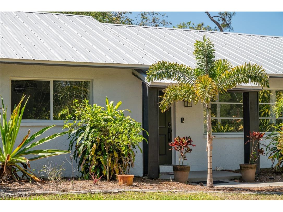 5870 Star Grass Lane Naples FL 34116 225061417 image1