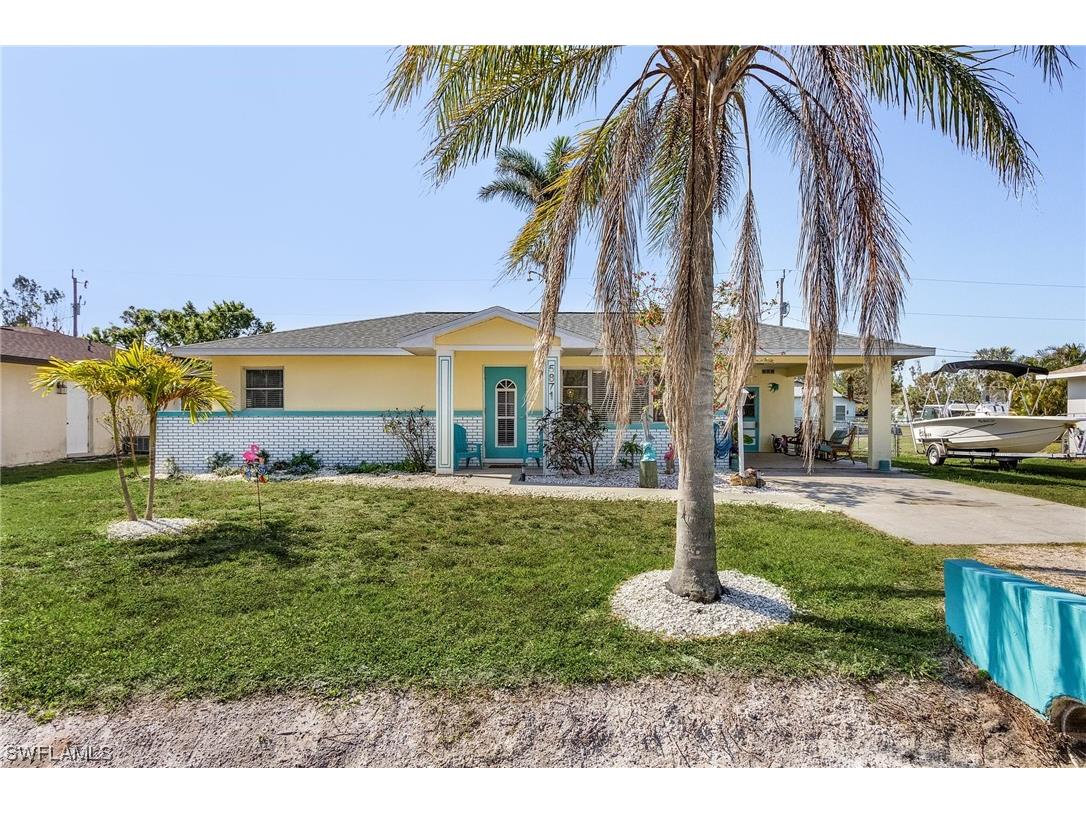 5871 Porpoise Road Bokeelia FL 33922 223023728 image1