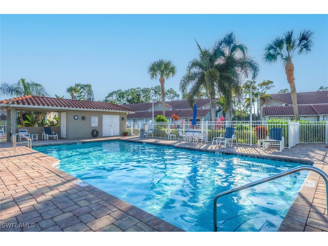 5875 Cobblestone Lane #D105 Naples FL 34112 225079576 image35