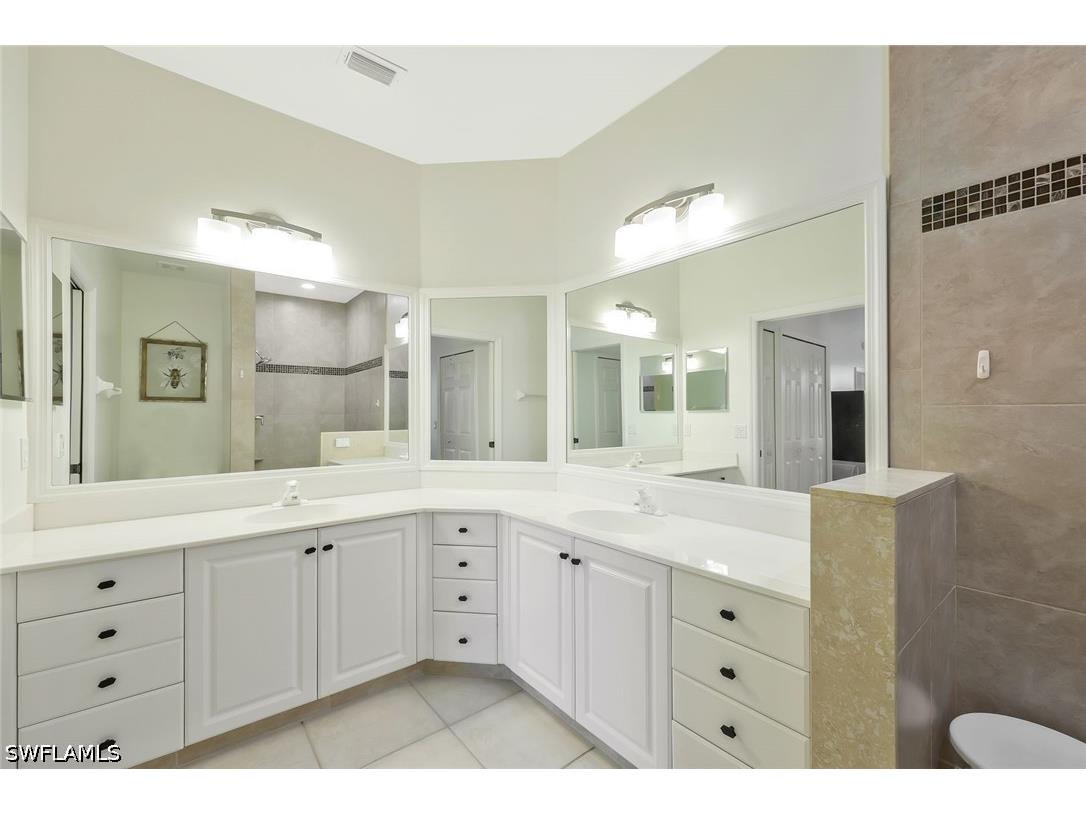 5877 Three Iron Drive #702 Naples FL 34110 226017803 image18