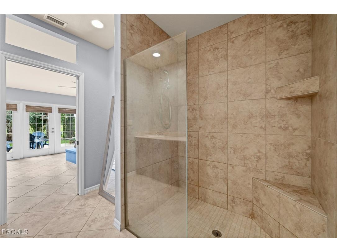 5879 Littlestone Court North Fort Myers FL 33903 2025010314 image18