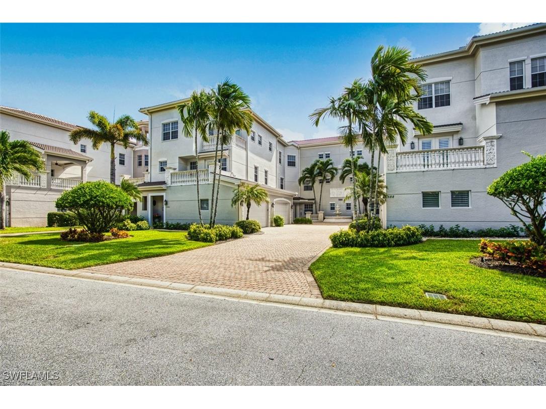 588 Avellino Isles Circle #101 Naples FL 34119 225075867 image3