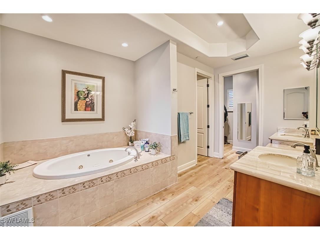 588 Avellino Isles Circle #101 Naples FL 34119 225075867 image36