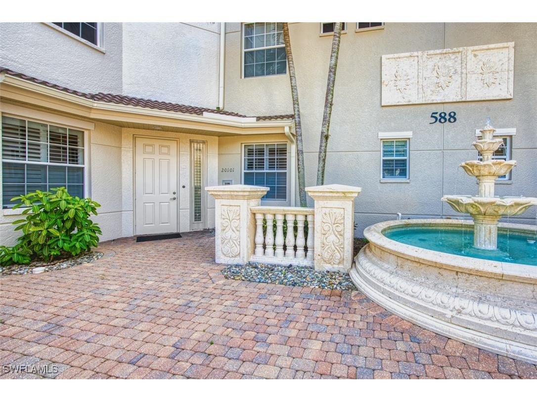 588 Avellino Isles Circle #101 Naples FL 34119 225075867 image8