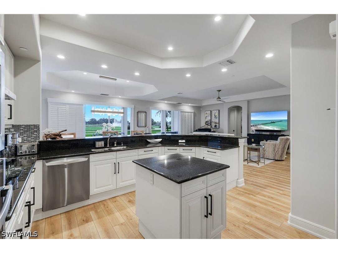 588 Avellino Isles Circle #20101 Naples FL 34119 226020673 image9