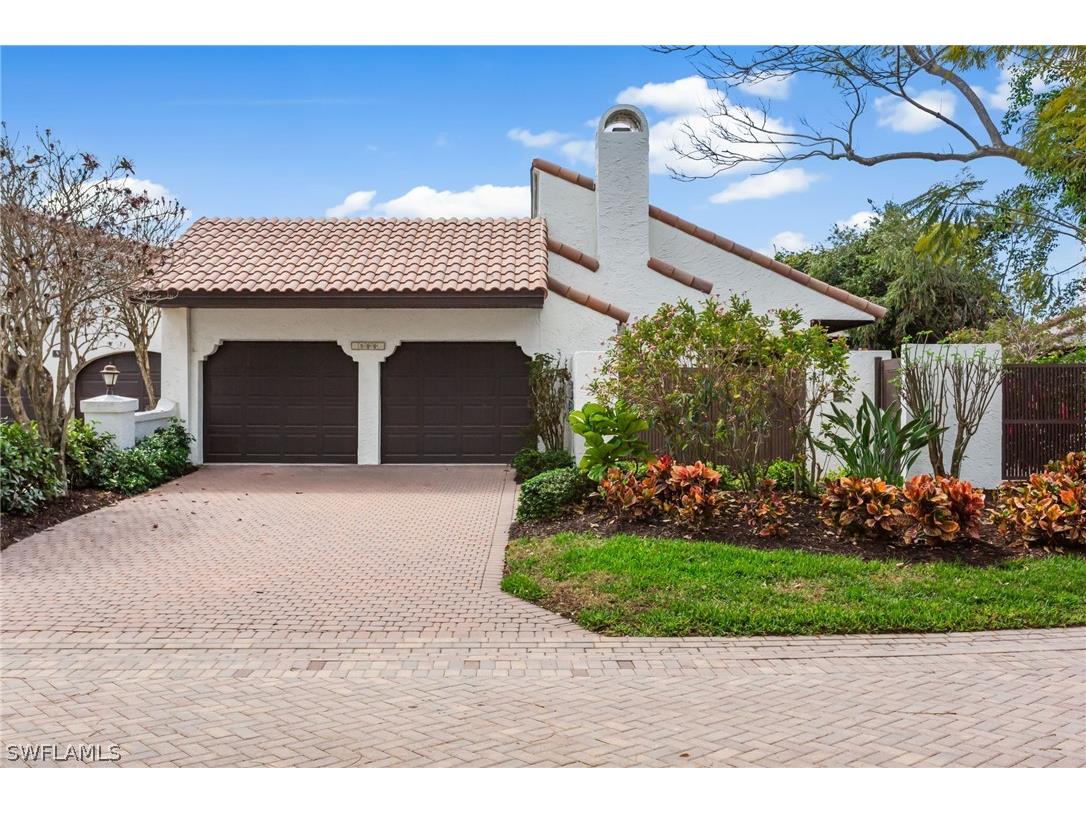 588 Tierra Mar Lane #23 Naples FL 34108 226010701 image1