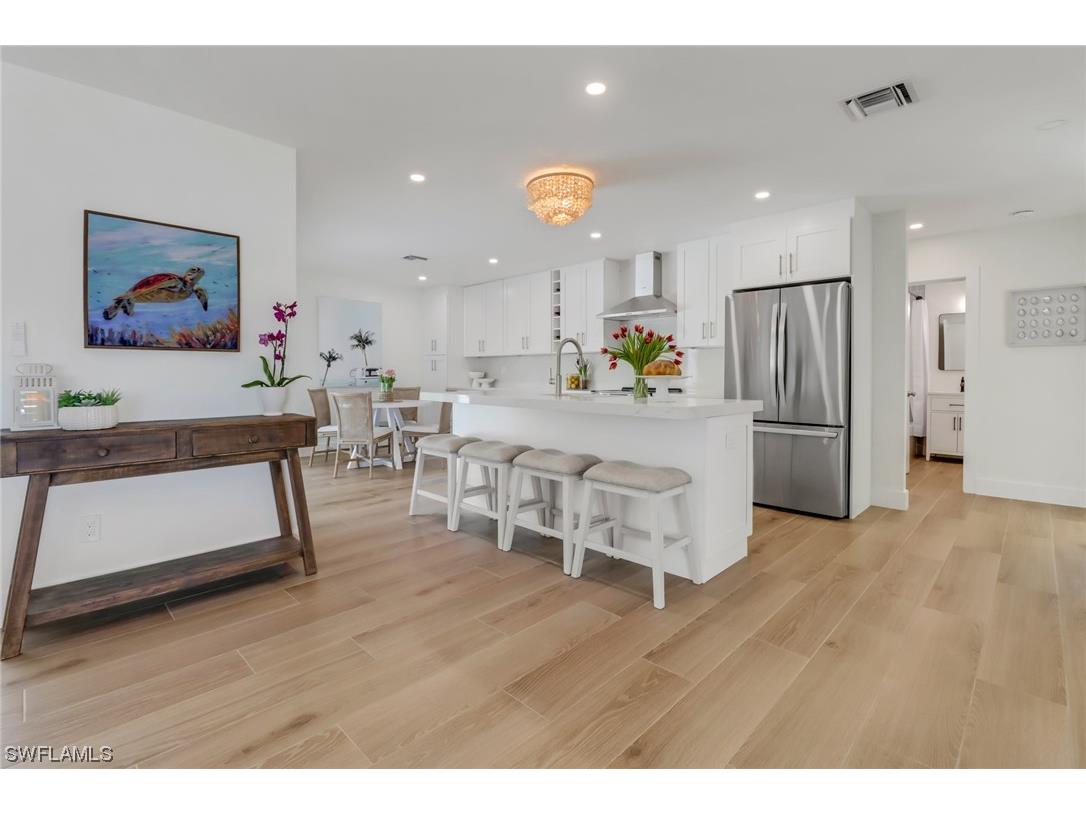 588 W Valley Drive Bonita Springs FL 34134 224013852 image1