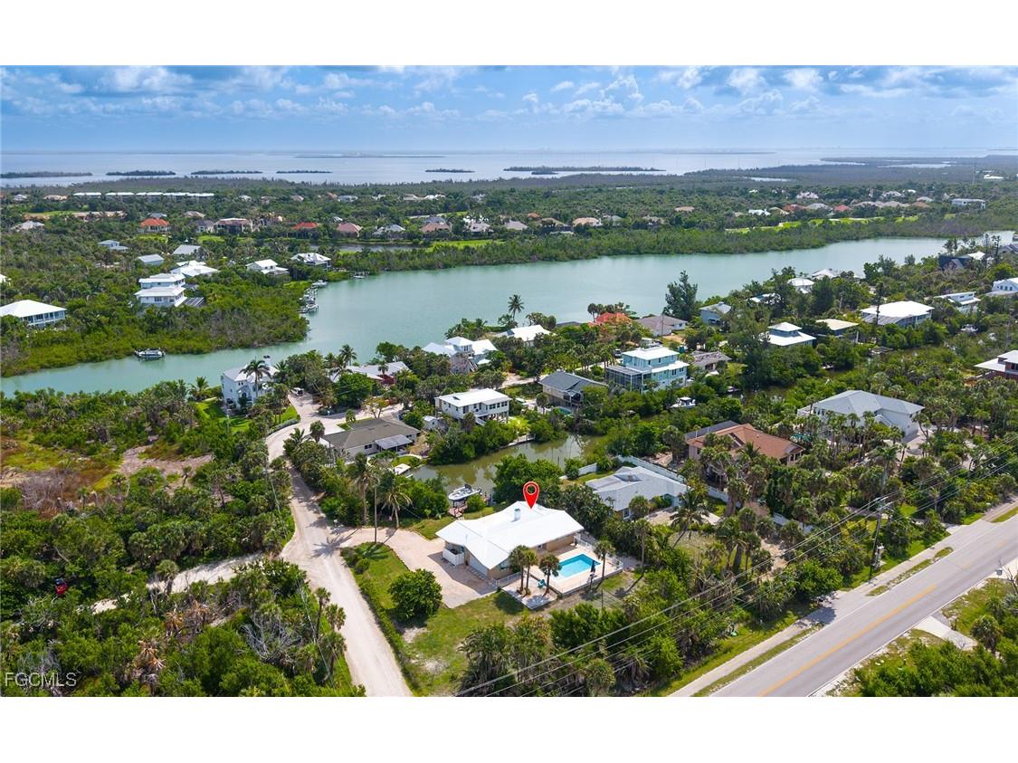 5885 Pine Tree Drive Sanibel FL 33957 2025004922 image5