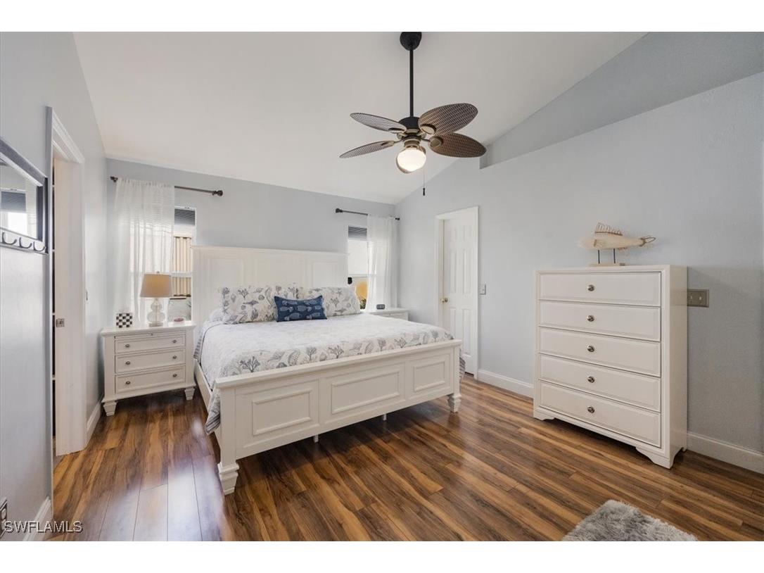 5886 Westbourgh Court Naples FL 34112 226001766 image7