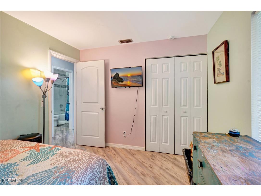 5887 Kingfish Road Bokeelia FL 33922 2025021787 image14