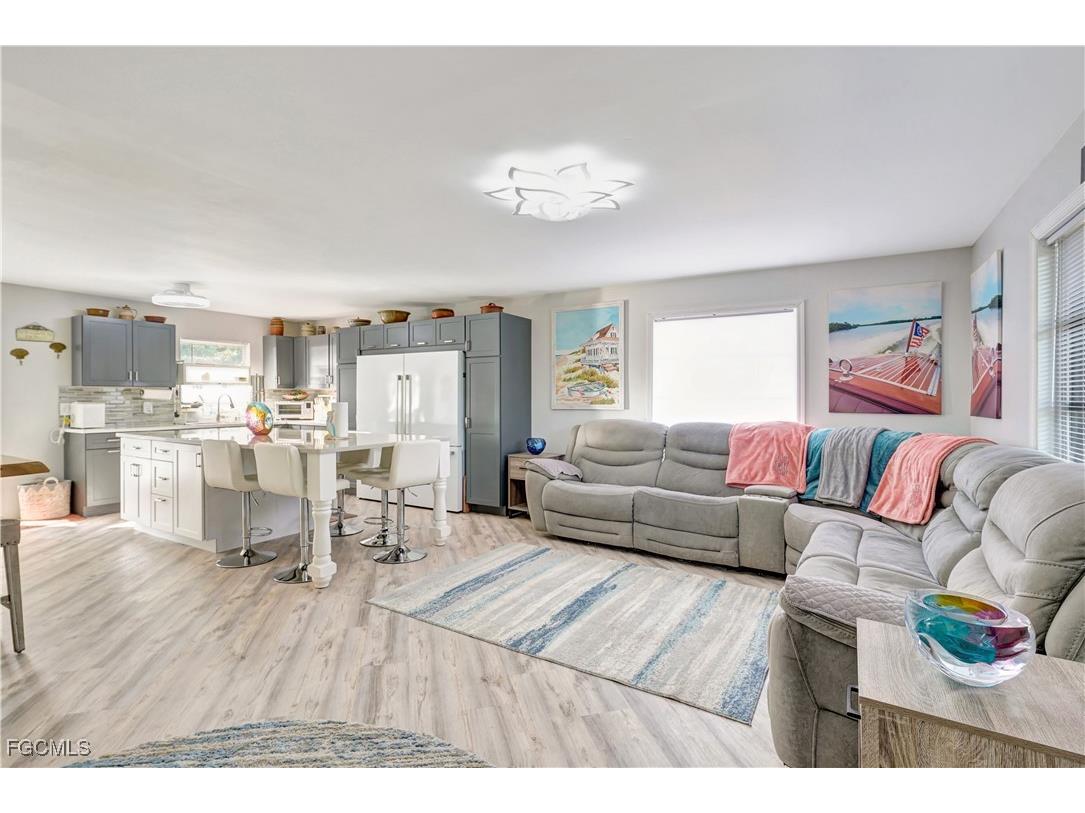 5887 Kingfish Road Bokeelia FL 33922 2025021787 image2