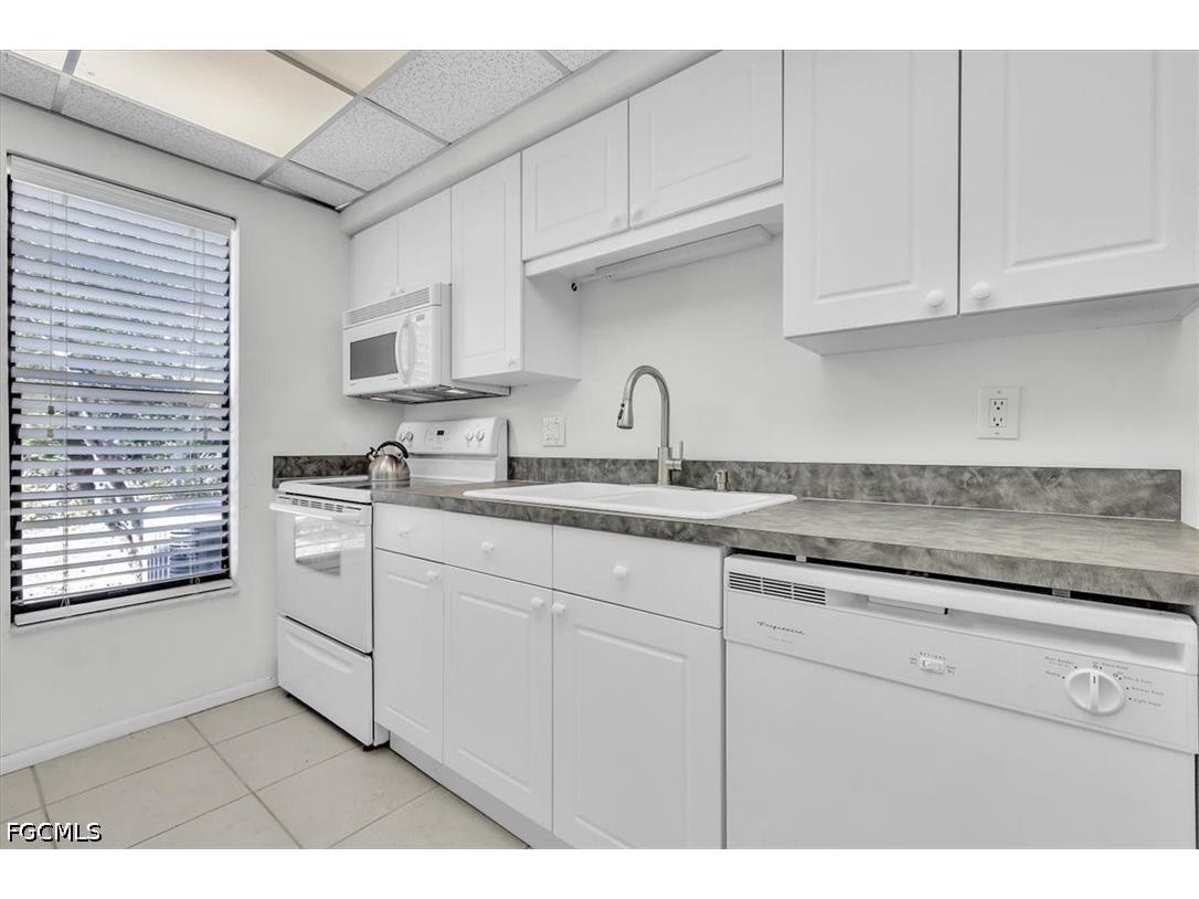5888 Littlestone Court #4 North Fort Myers FL 33903 2026021680 image10