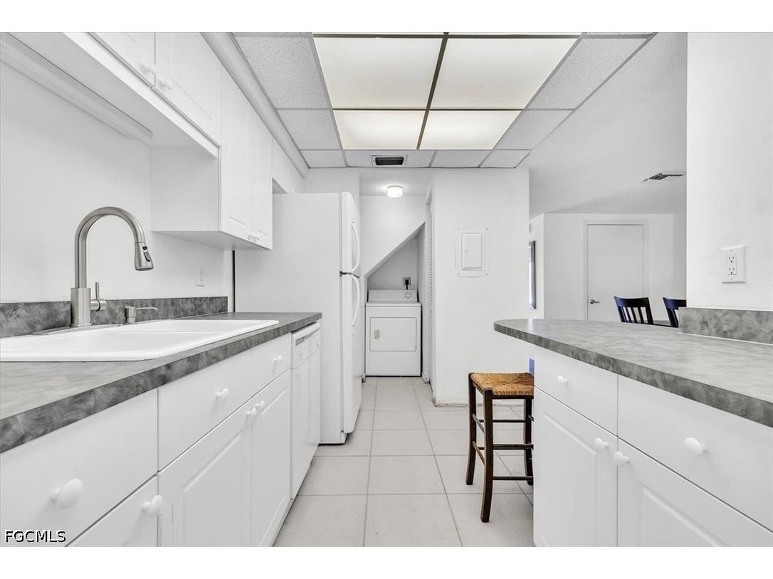 5888 Littlestone Court #4 North Fort Myers FL 33903 2026021680 image8