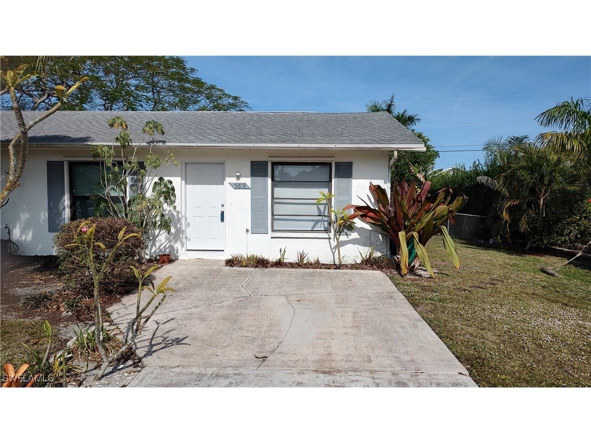 589 106th Avenue N Naples FL 34108 225077232 image1