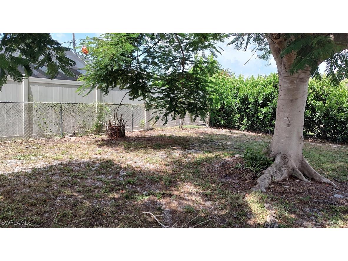 589 106th Avenue N Naples FL 34108 225077232 image13