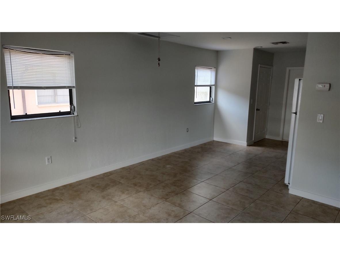 589 106th Avenue N Naples FL 34108 225077232 image9