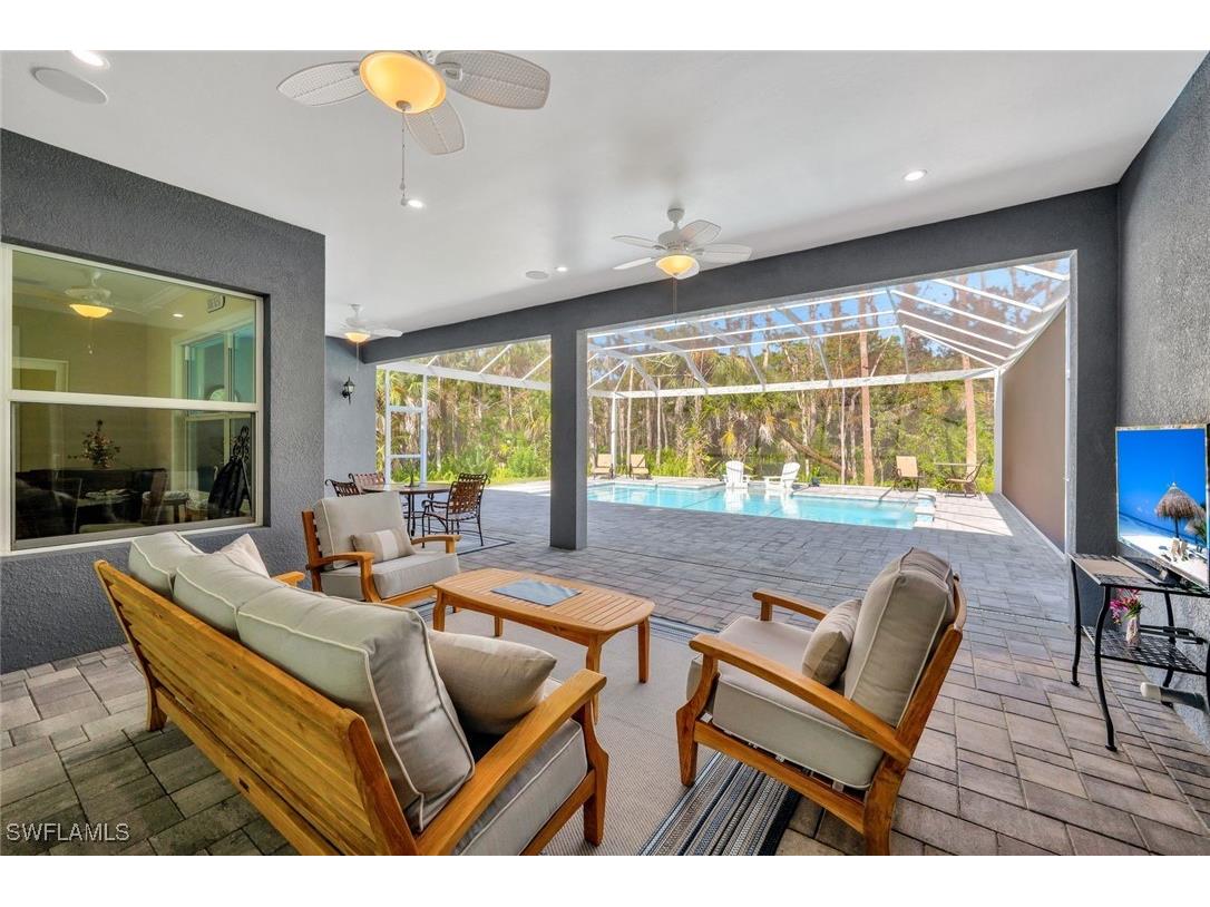 589 12th Avenue NW Naples FL 34120 225075857 image19