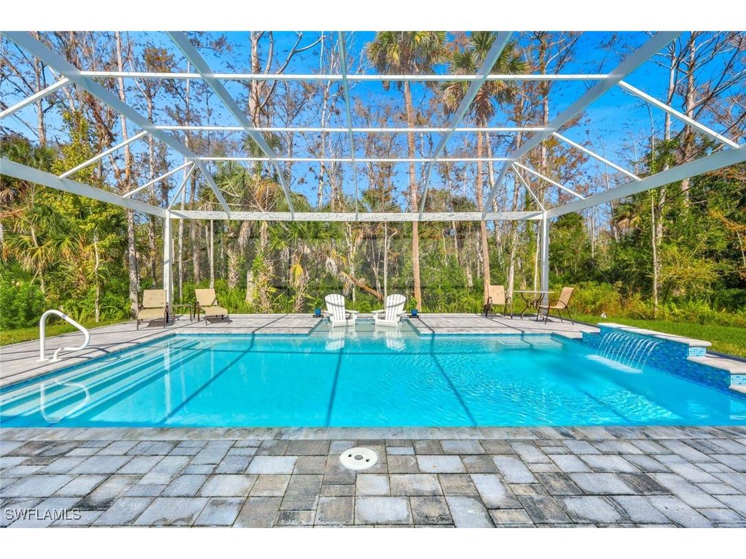 589 12th Avenue NW Naples FL 34120 225075857 image25