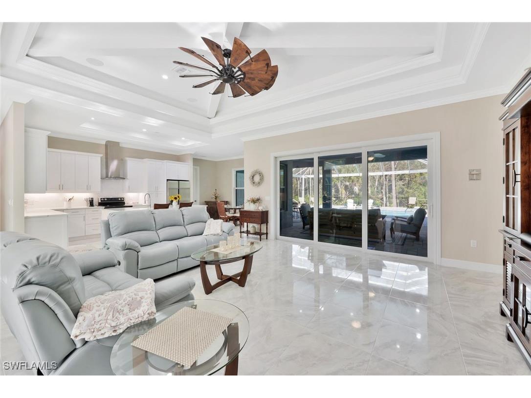 589 12th Avenue NW Naples FL 34120 225075857 image3