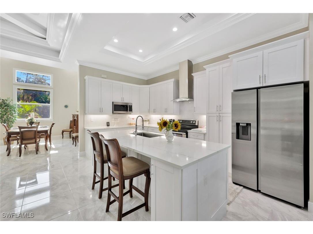 589 12th Avenue NW Naples FL 34120 225075857 image5