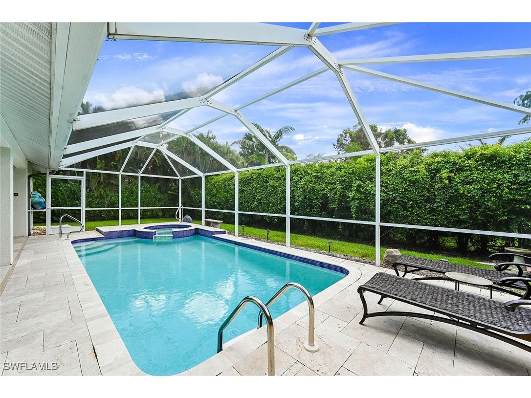 589 Lambton Lane Naples FL 34104 225067334 image21