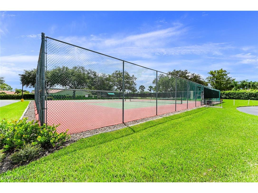 589 Lambton Lane Naples FL 34104 225067334 image24