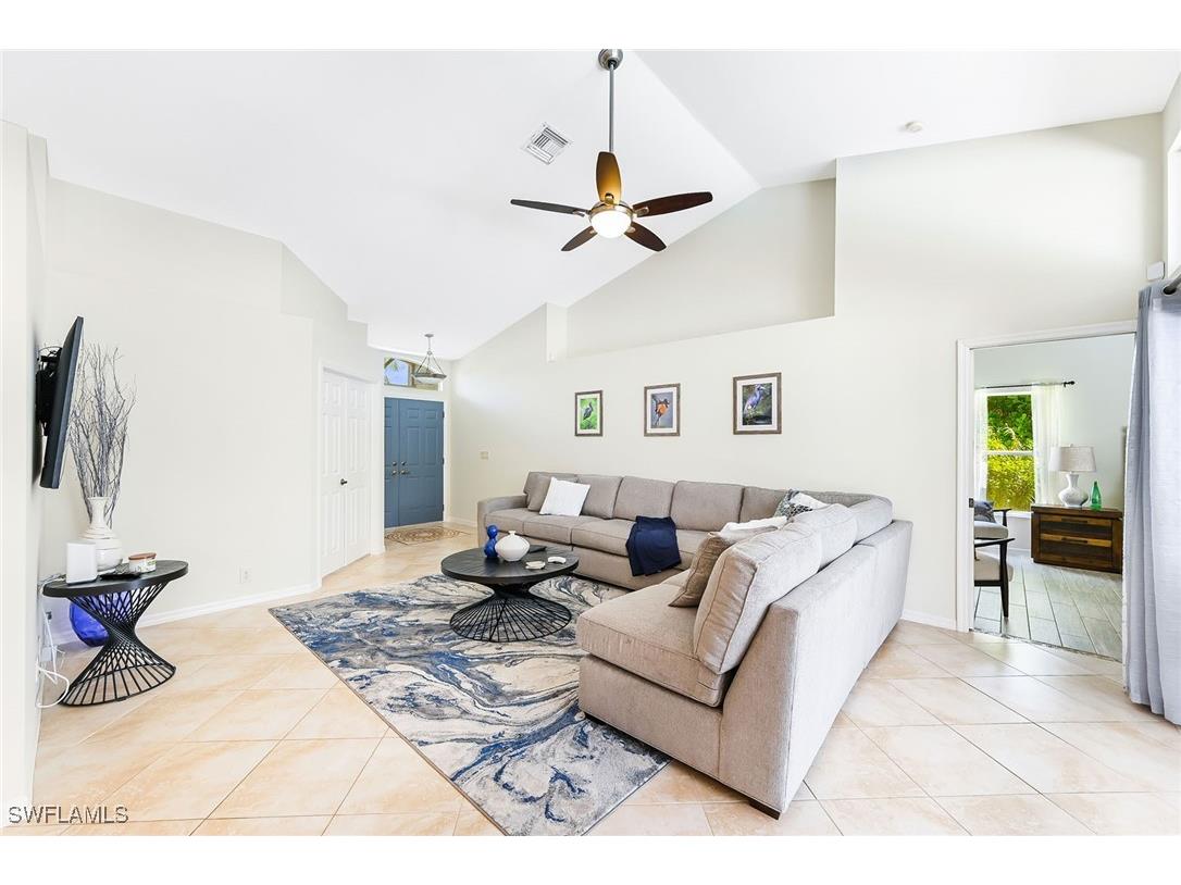 589 Lambton Lane Naples FL 34104 225067334 image4