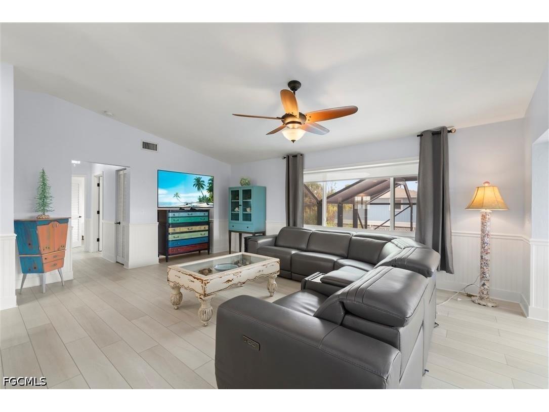 589 Rabbit Road Sanibel FL 33957 2026019677 image13