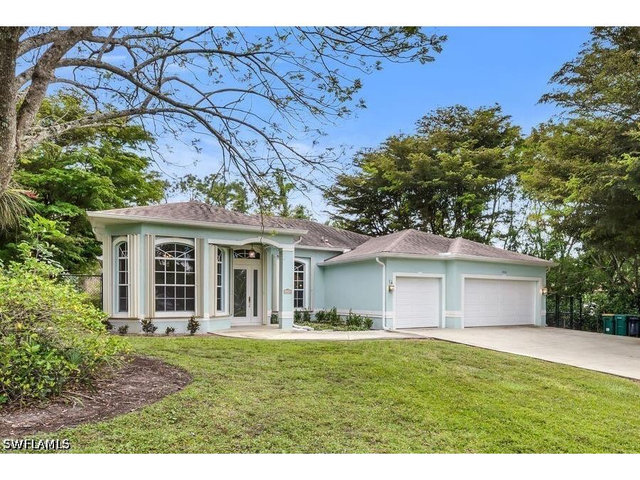 5890 Bur Oaks Lane Naples FL 34119 226013382 image1