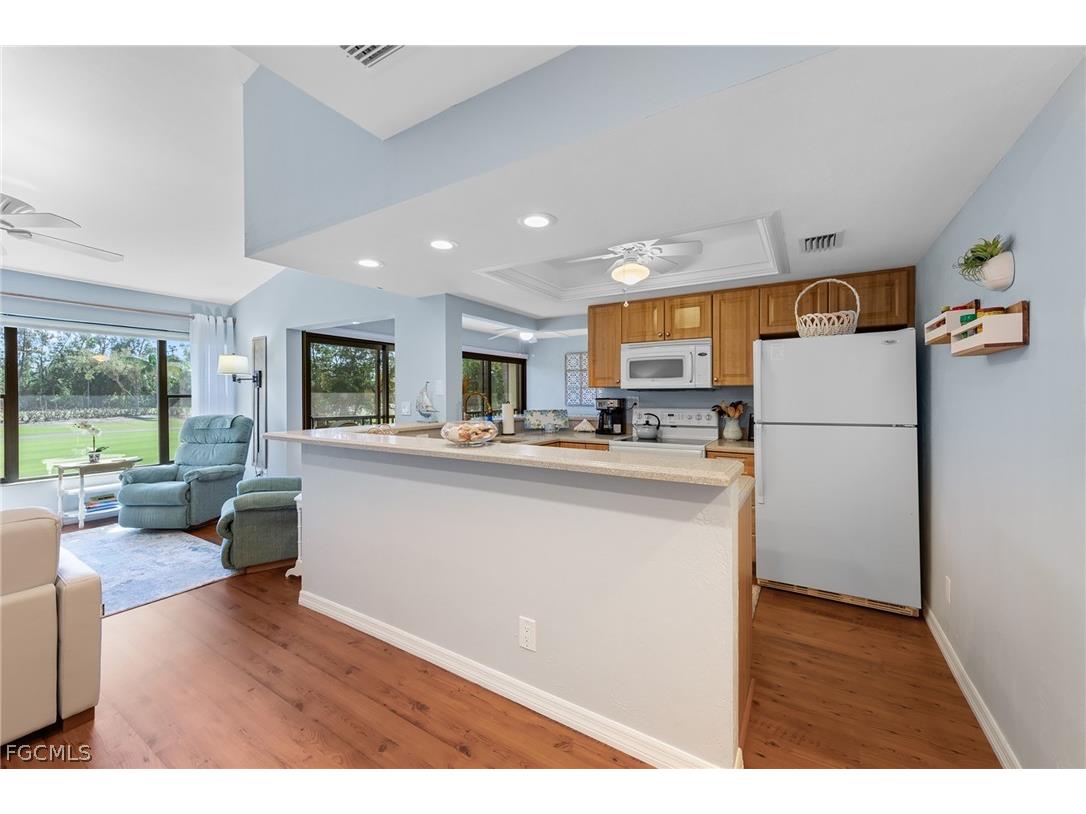 5890 Trailwinds Drive #522 Fort Myers FL 33907 2026011797 image8