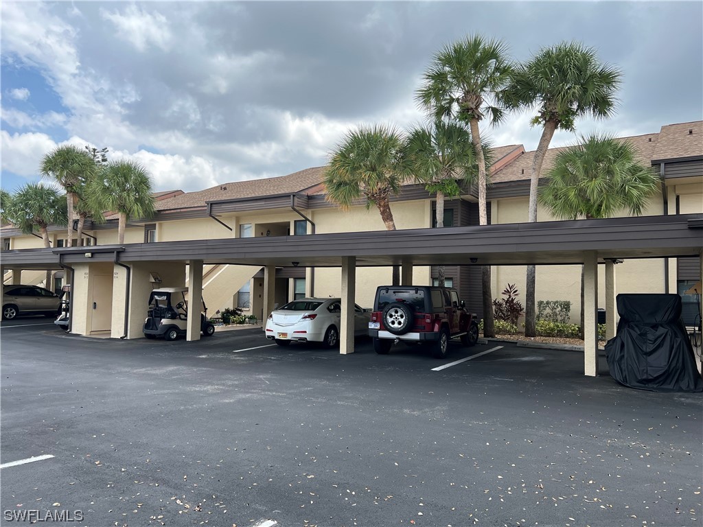 5890 Trailwinds Drive #523 Fort Myers FL 33907 223051717 image1