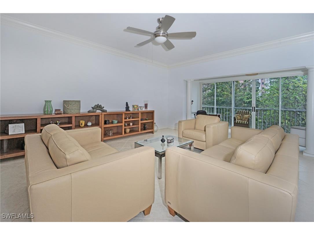 5895 Chanteclair Drive #118 Naples FL 34108 225080810 image2