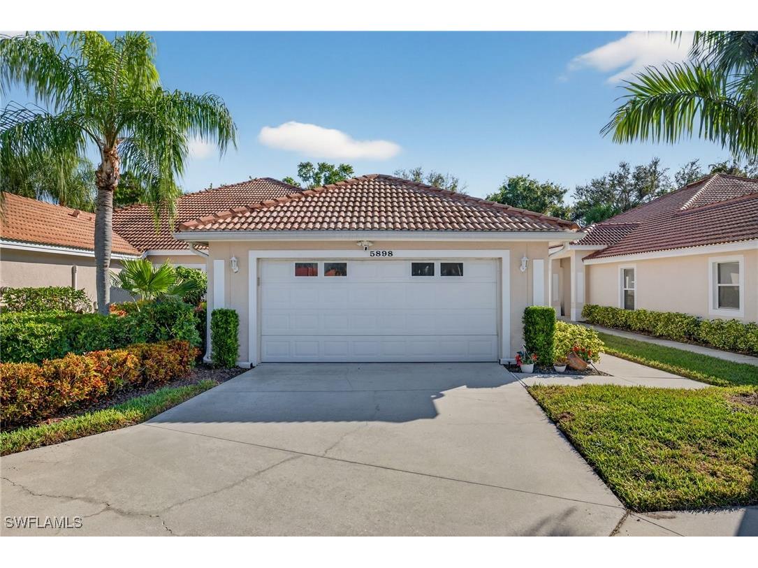 5898 Northridge Drive N #A18 Naples FL 34110 225079581 image1