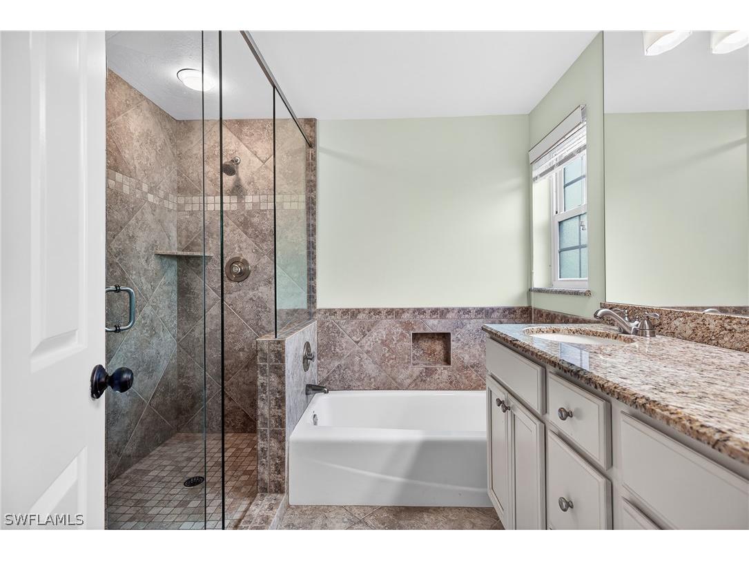 5899 Chanteclair Drive #211 Naples FL 34108 226007422 image18