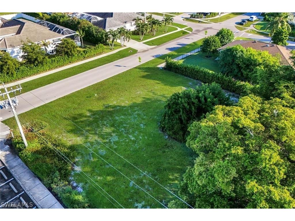 59 Bald Eagle Drive Marco Island FL 34145 226008077 image3