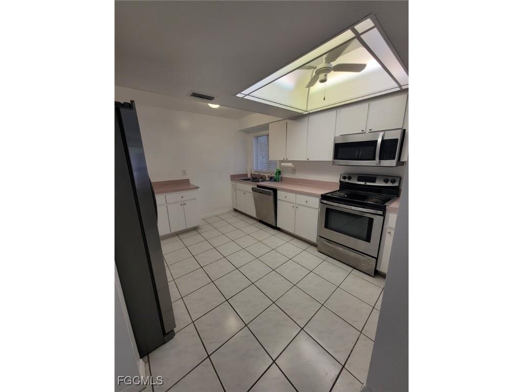 59 Camelot Gardens Boulevard #108 Lehigh Acres FL 33936 2025020048 image3
