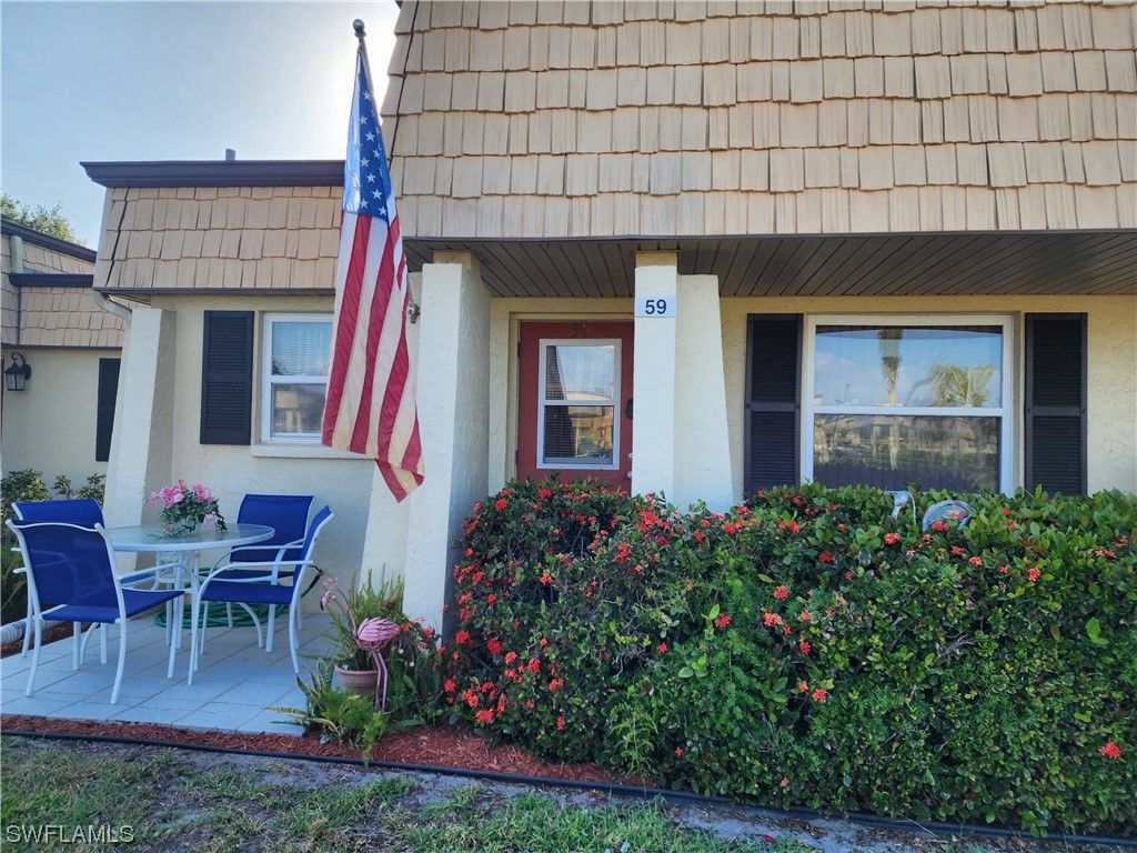 59 Fairbanks Court Fort Myers FL 33919 223017845 image1