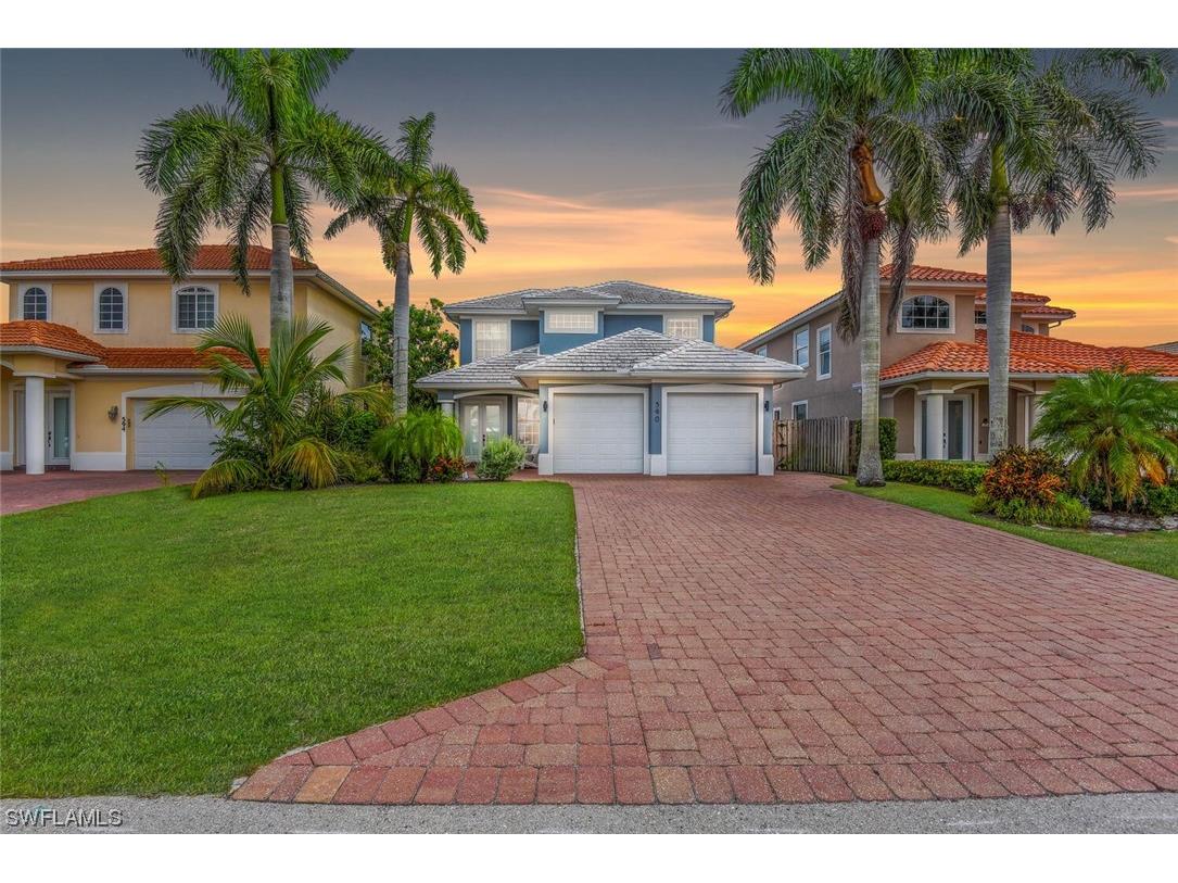 590 110th Avenue N Naples FL 34108 223044948 image1