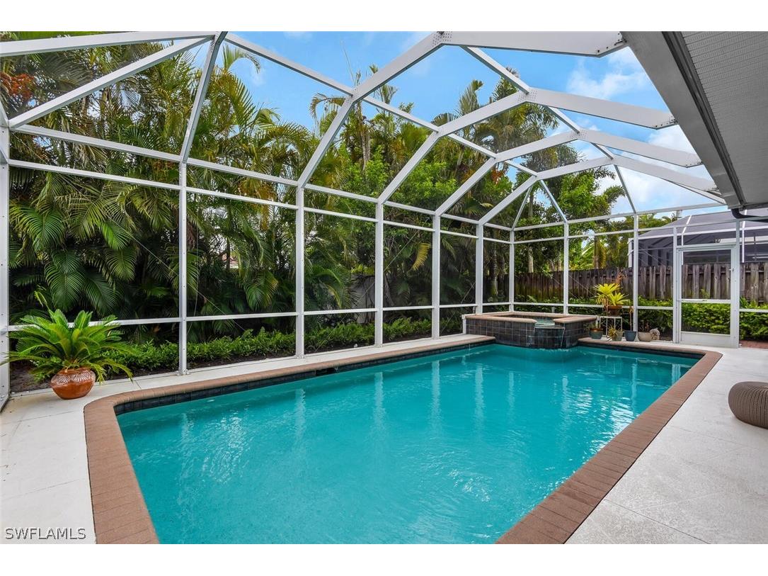 590 110th Avenue N Naples FL 34108 226007193 image33