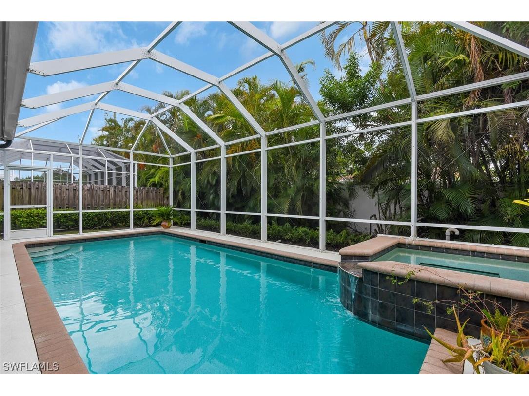 590 110th Avenue N Naples FL 34108 226007193 image34