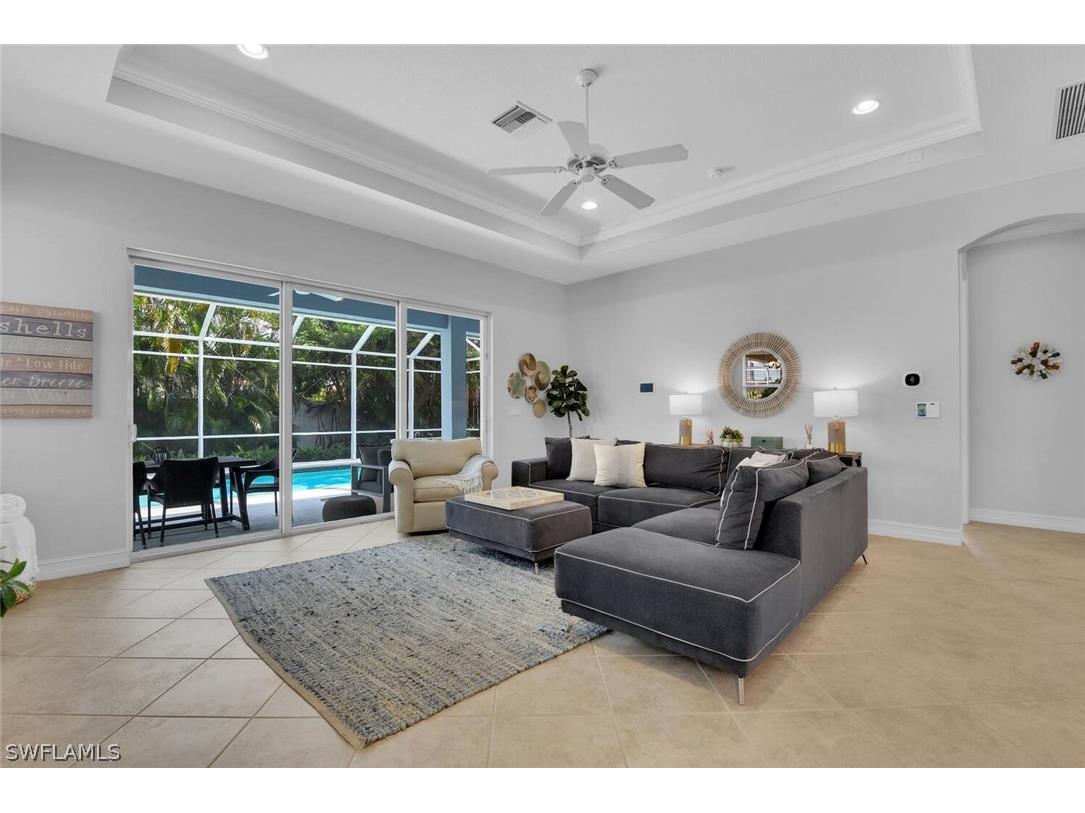 590 110th Avenue N Naples FL 34108 226007193 image7