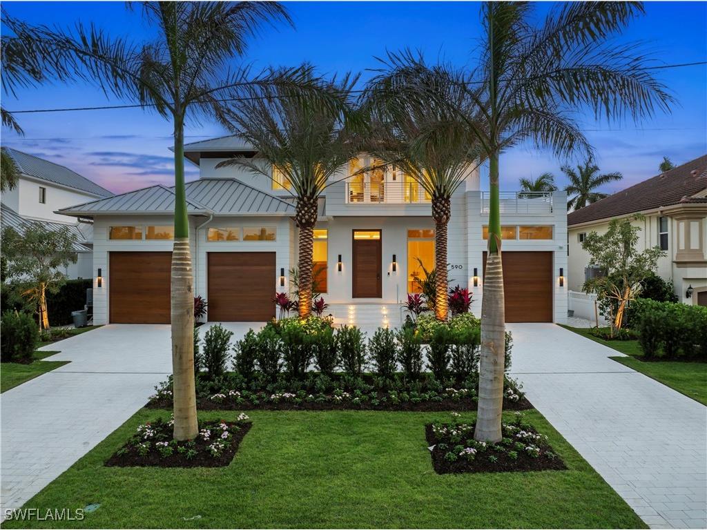 590 14th Avenue S Naples FL 34102 224092274 image1