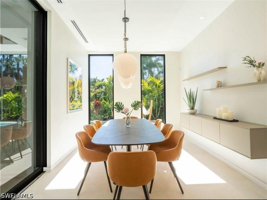 590 6th Avenue N Naples FL 34102 226022505 image13