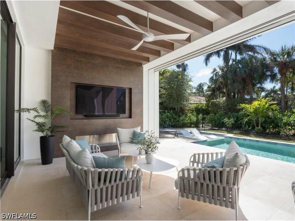 590 6th Avenue N Naples FL 34102 226022505 image43